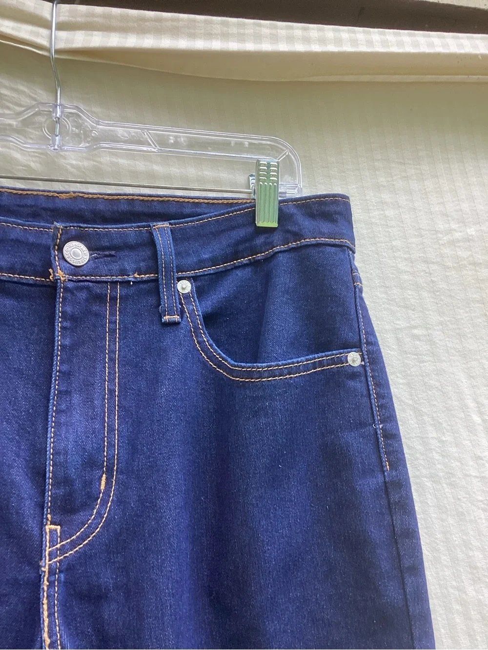 Levi's Dark Indigo straight leg Jeans, size W30 L32